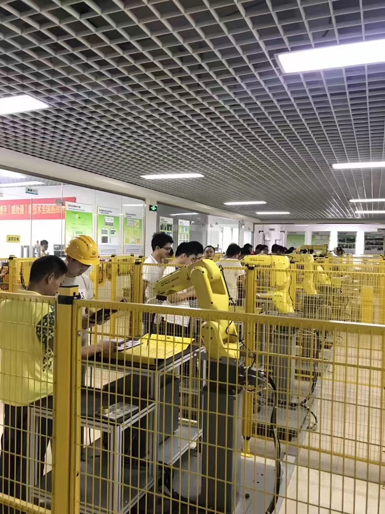 plc培訓(xùn),學(xué)員作品,學(xué)習(xí)瞬間,龍豐學(xué)員專區(qū)